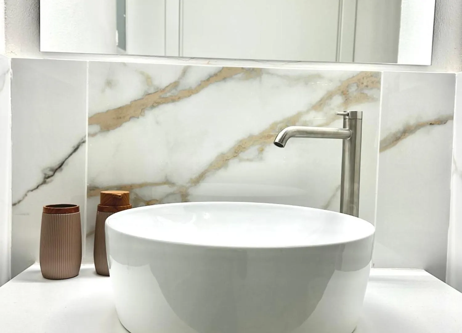 Casa Verga - Exclusive Haven Of Style And Elegance In Moscova Milan Apartment