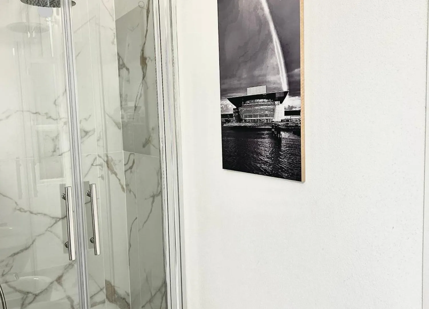 Casa Verga - Exclusive Haven Of Style And Elegance In Moscova Milan