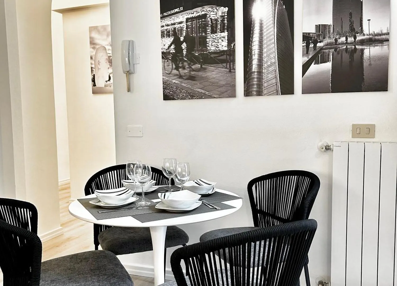 Casa Verga - Exclusive Haven Of Style And Elegance In Moscova Milan
