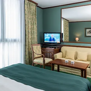 Hotel Leonardo Center, Milán