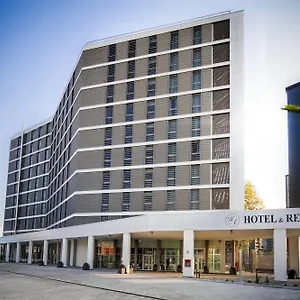 4* فندق ديجلي أركيمبولدي