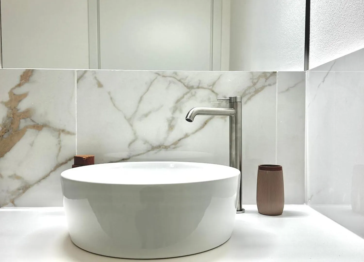 Casa Verga - Exclusive Haven Of Style And Elegance In Moscova Milan Apartment